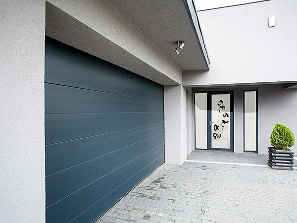 Porte en aluminium sur mesure