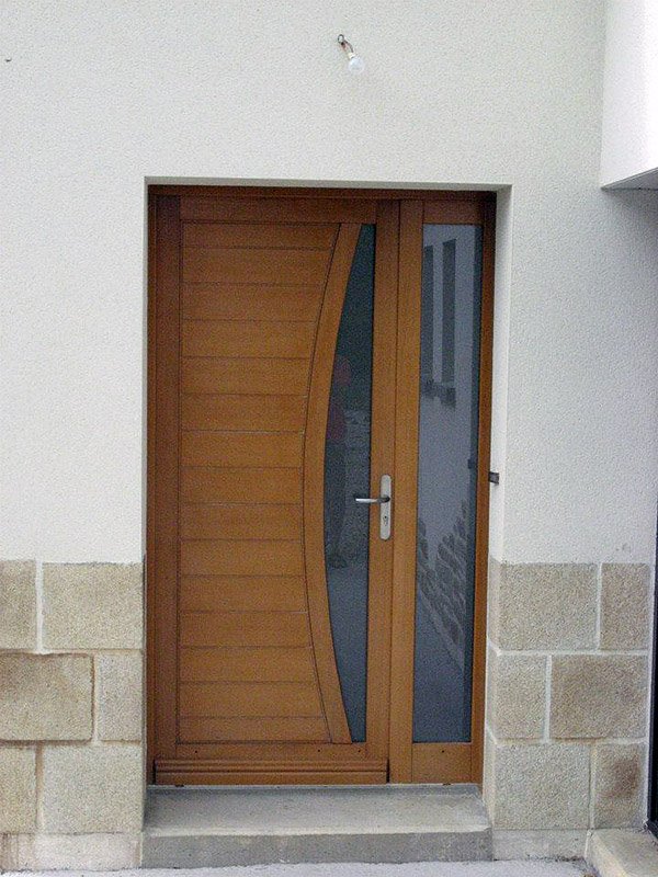 Porte bois sur mesure posée à Lisieux