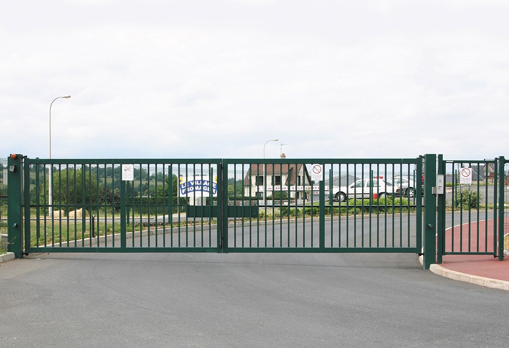 portail industriel sur mesure en Normandie