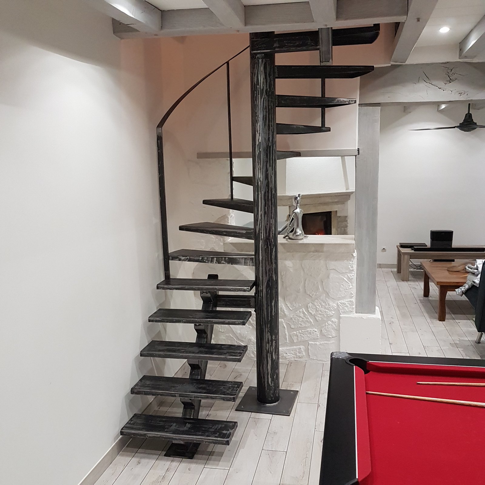 Escalier sur mesure moderne