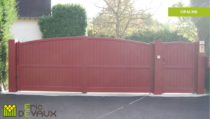 portail en aluminium de grande taille avec portillon séparé