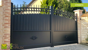 portail aluminium sur mesure style classique
