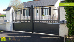 portail aluminium sur mesure avec grilles