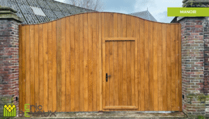 portail en bois sur mesure avec portillon intégré