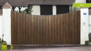 portail en bois concave sur mesure