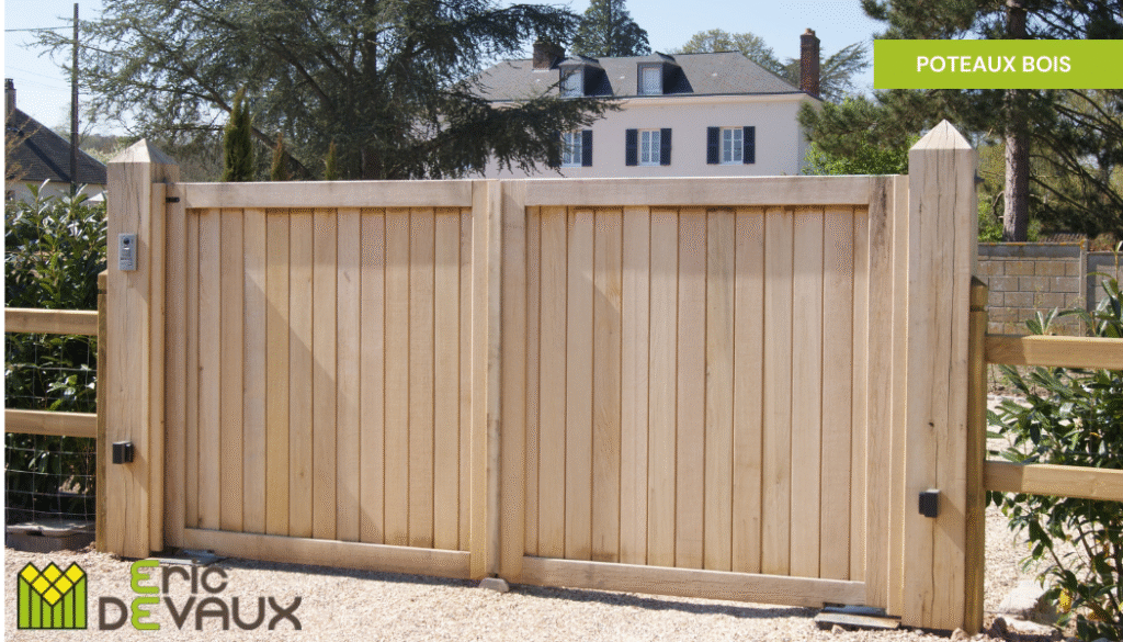 piliers de portail en bois