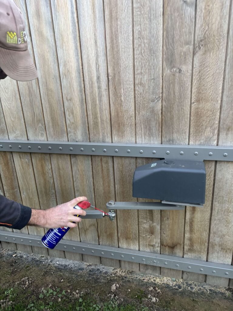 entretien automatisme portail à battant